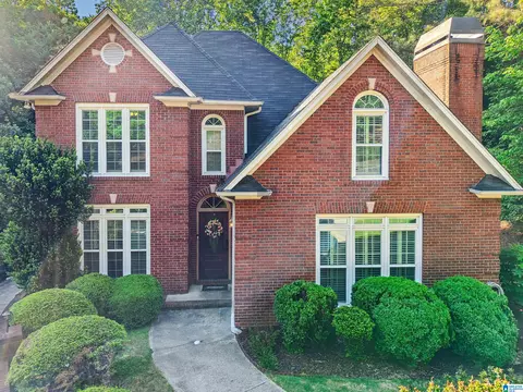 1614 Fairway View Dr, Hoover, AL 35244