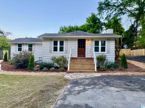 2973 Green Valley Rd, Vestavia, AL 35243