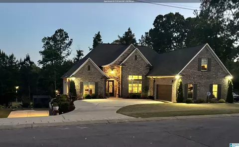 715 Cassie Dr W, Pell City, AL 35128