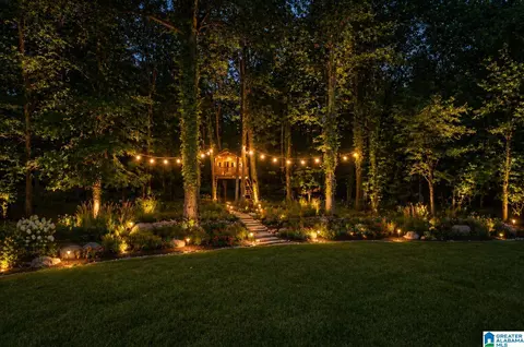 428 Sterling Park Cir, Alabaster, AL 35007