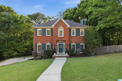 141 Kentwood Ln, Alabaster, AL 35007