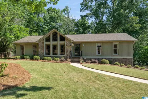 3535 Burnt Leaf Ln, Hoover, AL 35226