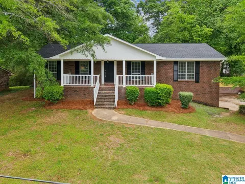 817 4th Ave, Pleasant Grove, AL 35127
