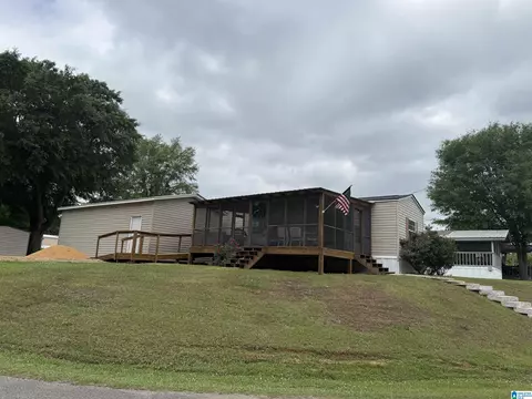 16 Lelola Ln, Cropwell, AL 35054