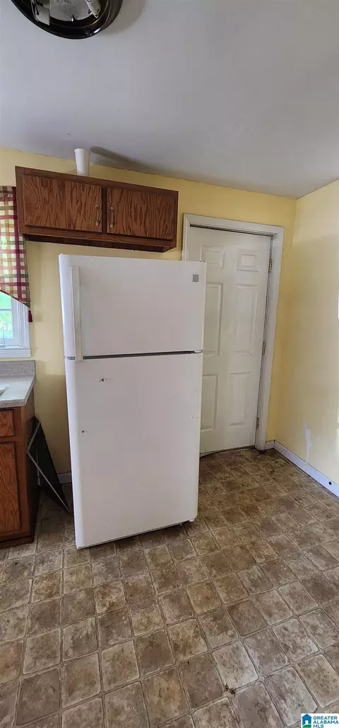 Other - 732 1st Ave E, Oneonta, AL 35121 photo 2 of 3