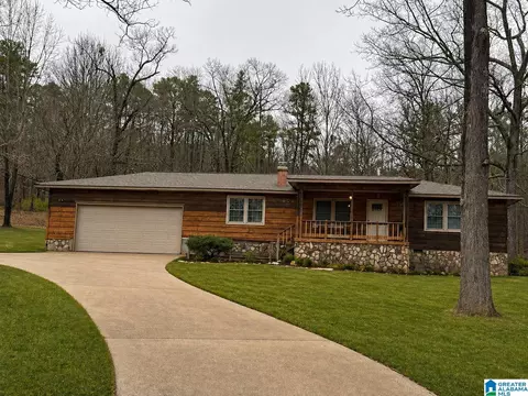319 Jaybird Dr, Piedmont, AL 36272