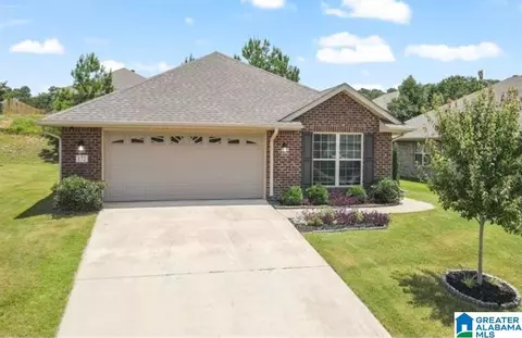 172 Greenwood Cir, Calera, AL 35040