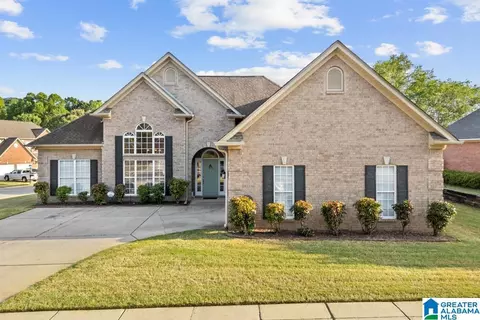 149 Thorn Berry Dr, Birmingham, AL 35242