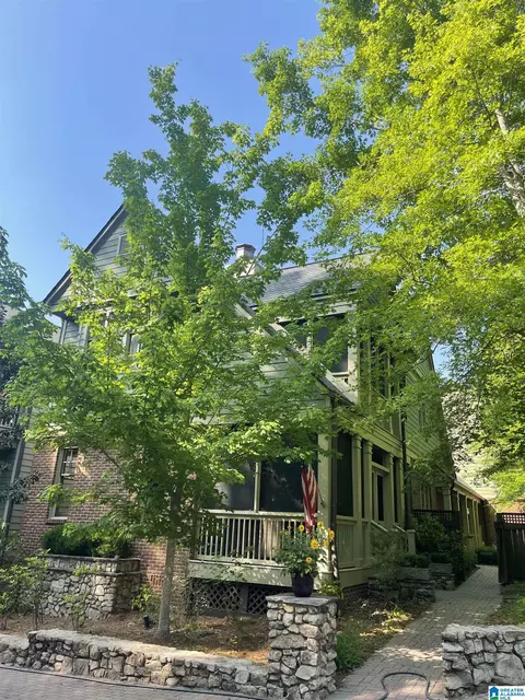 35 Abbott Sq, Birmingham, AL 35242