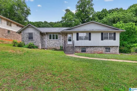 809 Worchester Ct, Birmingham, AL 35235