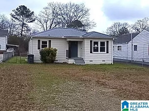 2723 19th St N, Hueytown, AL 35023