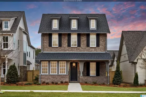 4589 Oakdell Rd, Hoover, AL 35244