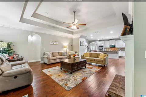 42 Waterford Pl, Trussville, AL 35173