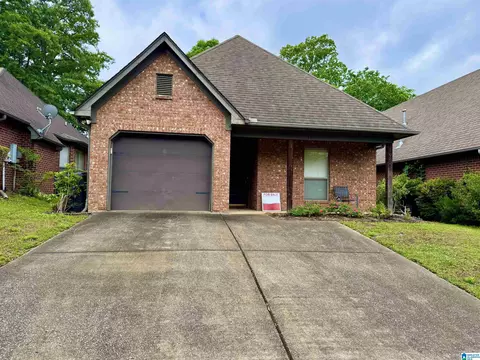 4022 Fulton Springs Ln, Fultondale, AL 35068