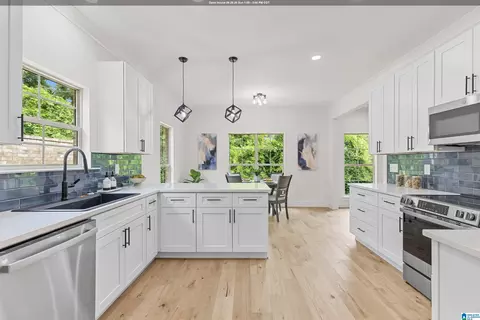 4701 Boulder Dr, Trussville, AL 35173