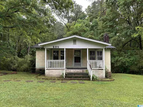 235 Dooley Rd, Gardendale, AL 35071