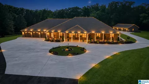 4550 Newbold Rd, Bessemer, AL 35022