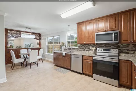 141 Hillcrest Dr, Montevallo, AL 35115