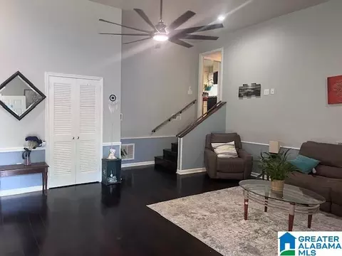 120 Midfield Ave, Hueytown, AL 35023