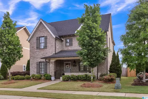 3044 Sydenton Dr, Hoover, AL 35244