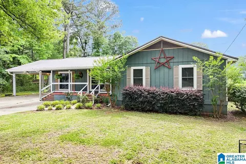 304 Timber Cv, Columbiana, AL 35051