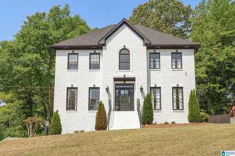 5012 Knoll View Cir, Hoover, AL 35244