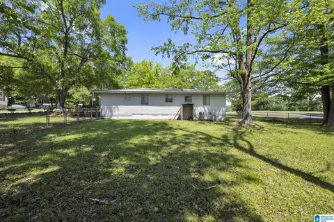 Exterior - 899 Old Warrior Rd, Sumiton, AL 35148 photo 6 of 8