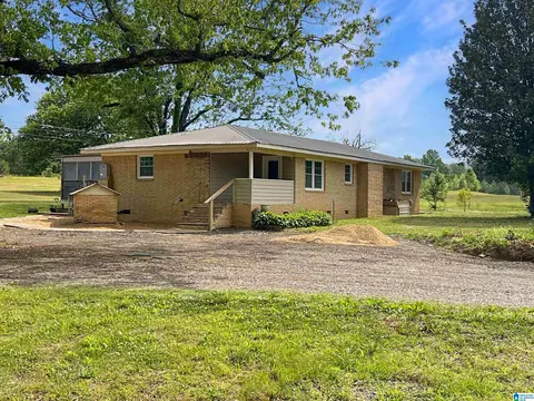 4694 Holly Grove Rd, Jasper, AL 35501