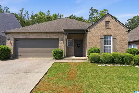 227 Chesser Park Dr, Chelsea, AL 35043