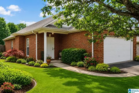 6217 Letson Farm Trl, Bessemer, AL 35022