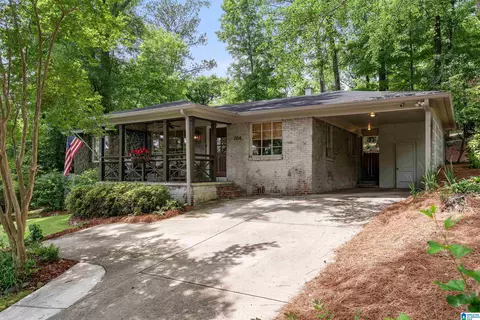 1104 Cresthill Dr, Birmingham, AL 35213