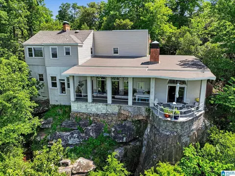 380 Shades Crest Rd, Hoover, AL 35226