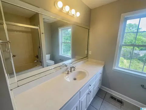 Bath - 1914 Loop Rd, Moody, AL 35004 photo 3 of 5
