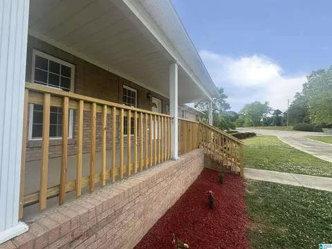 Exterior - 1914 Loop Rd, Moody, AL 35004 photo 10 of 11