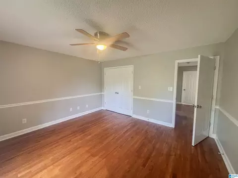 Bedroom - 1914 Loop Rd, Moody, AL 35004 photo 3 of 8