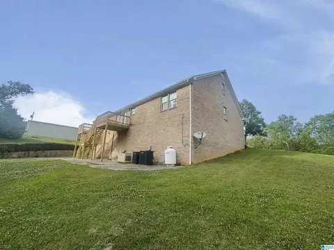 Exterior - 1914 Loop Rd, Moody, AL 35004 photo 7 of 11