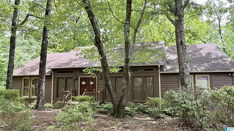 2153 Partridge Berry Rd, Hoover, AL 35244