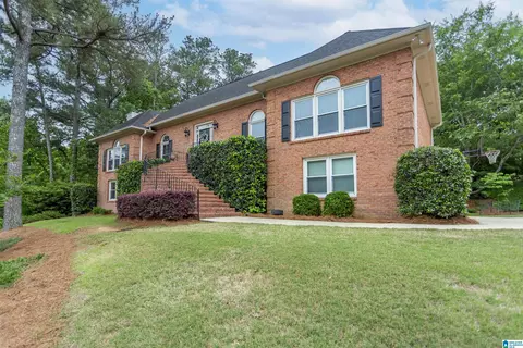 3001 Lenox Cir, Birmingham, AL 35242