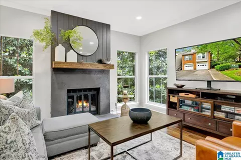 1961 Waterford Pl #1961, Hoover, AL 35244