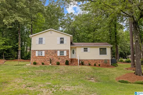3434 Rock Ridge Cir, Irondale, AL 35210