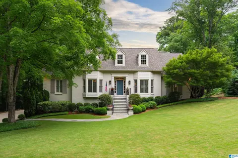 3504 Altabrook Dr, Vestavia, AL 35243