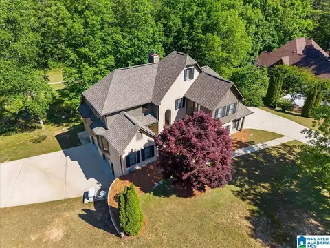 707 Saint Andrews Pkwy, Oneonta, AL 35121