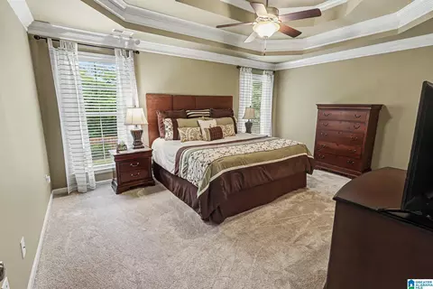 Bedroom - 116 Eagle Cove Dr, Pelham, AL 35124 photo 2 of 8