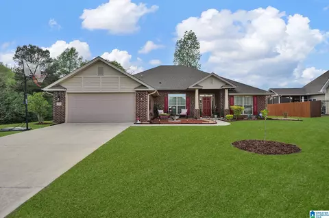 1320 Silver Creek Trce, Alabaster, AL 35007
