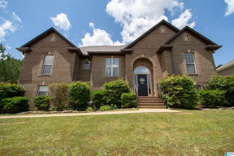 665 Woodland Cir, Odenville, AL 35120