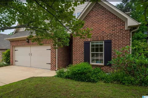 3713 Bainbridge Trace Dr, Irondale, AL 35210