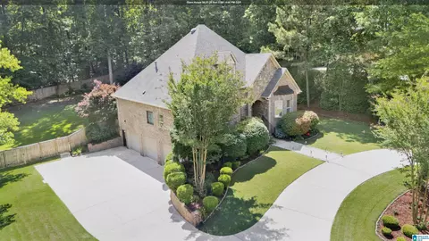 8514 Redwood Ln, Helena, AL 35022
