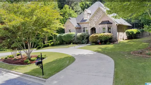 8514 Redwood Ln, Helena, AL 35022