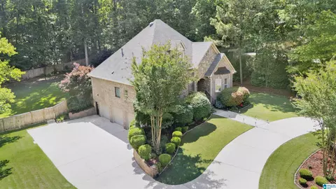 8514 Redwood Ln, Helena, AL 35022