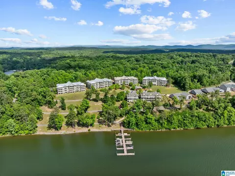 475 River Forest Ln #4240, Talladega, AL 35160